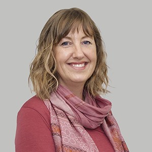 Staff Thumbnail - Rachel Roche