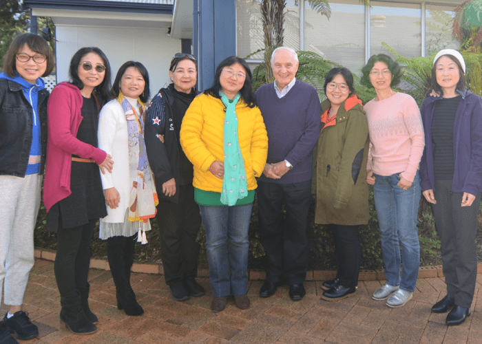 Students from various parts of the Chinese diaspora on Carey’s Mission of God course, taught (in Chinese) by a Zimbabwean.