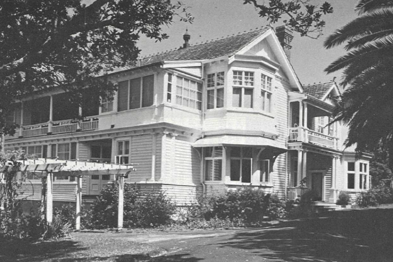 85 Victoria Ave